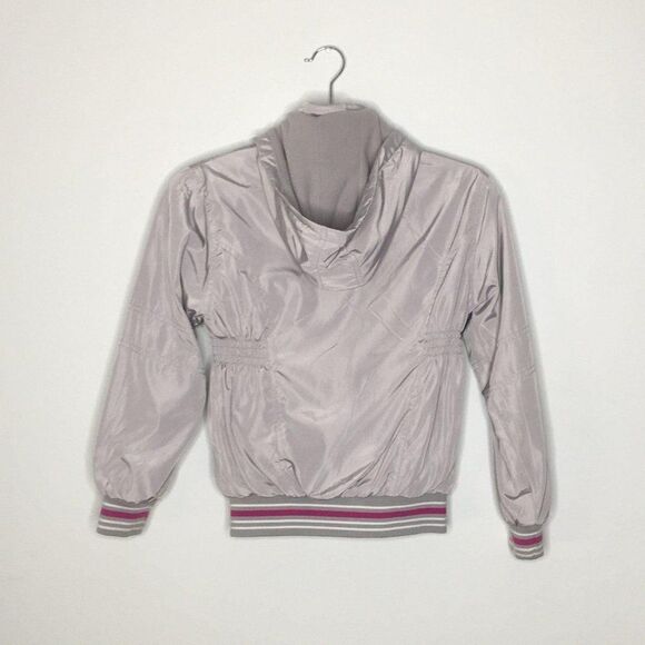 F&D windbreaker size 128/134  - Picture 2 of 6